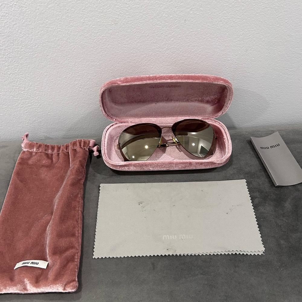 Miu miu aviator sunglasses